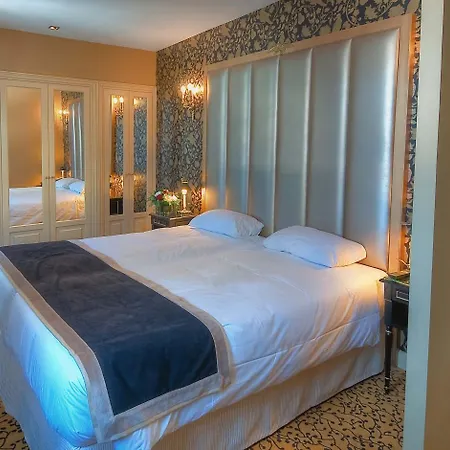 De L'empereur By Malone 3* Paris