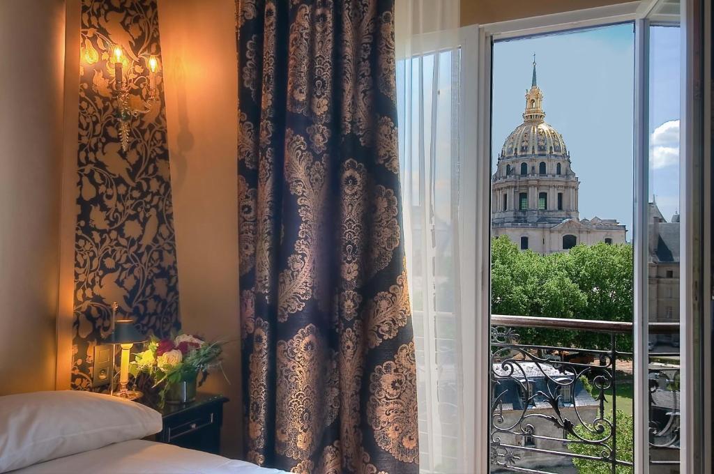 De L'empereur By Malone 3* Paris
